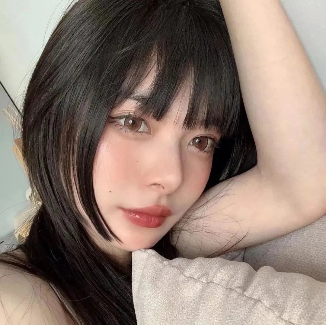 庞妮·塞尔文